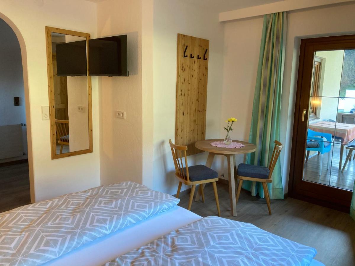 Ferienwohnung Kroell Zell am Ziller Bagian luar foto