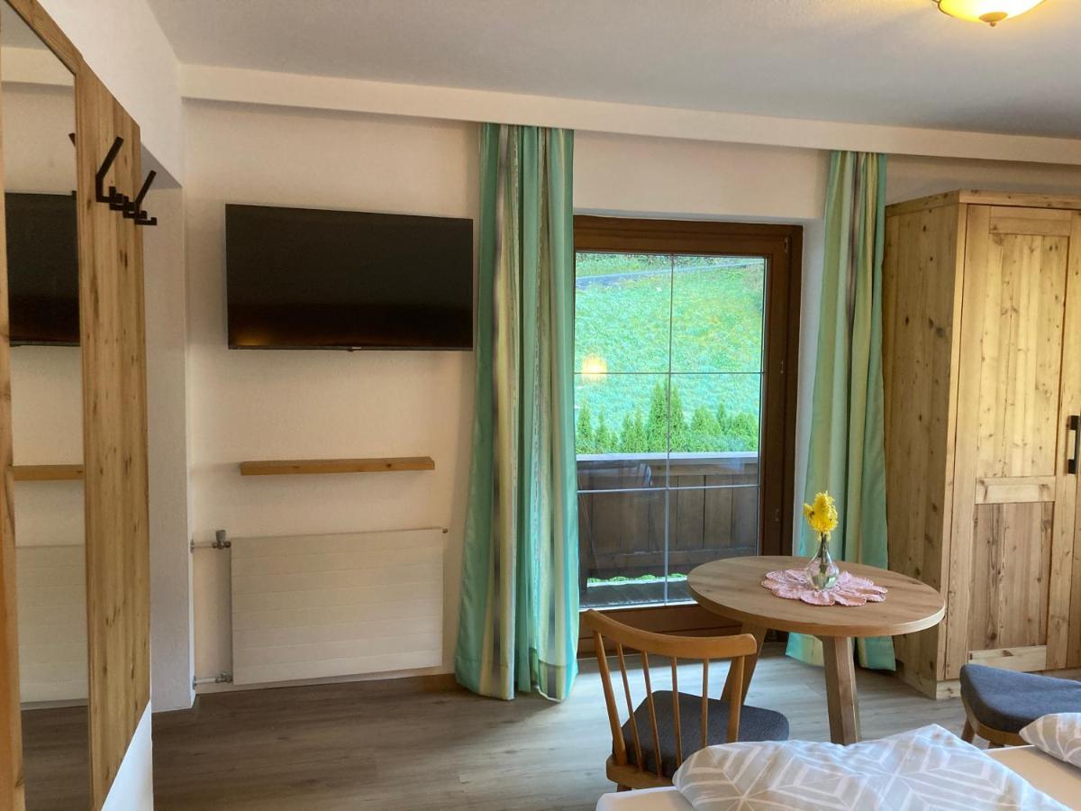 Ferienwohnung Kroell Zell am Ziller Bagian luar foto