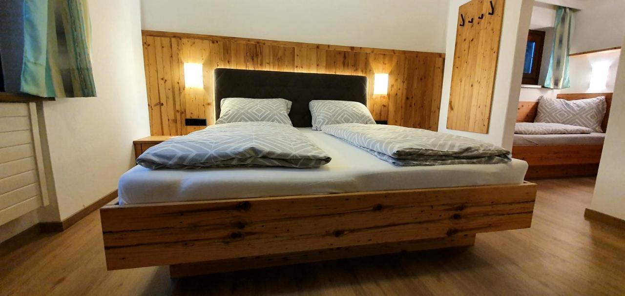 Ferienwohnung Kroell Zell am Ziller Bagian luar foto