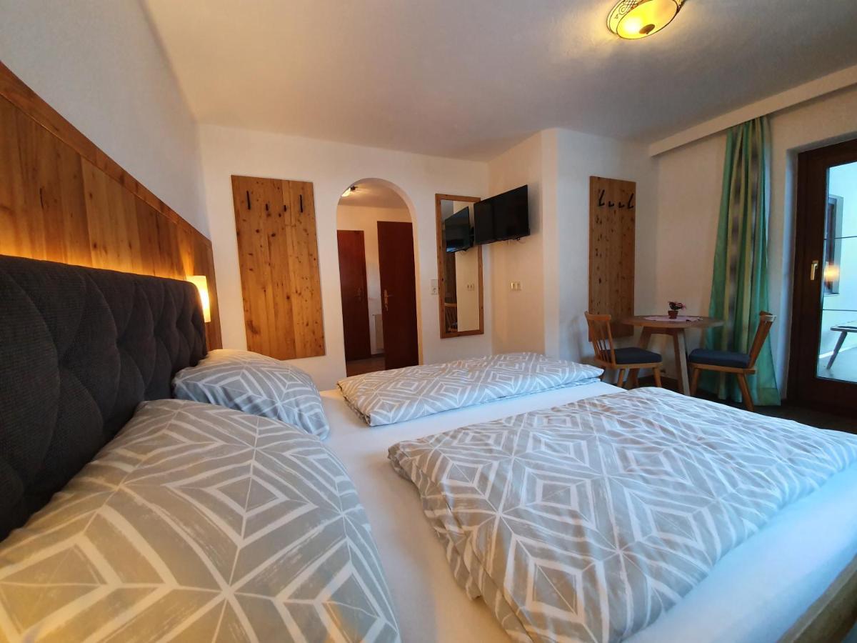 Ferienwohnung Kroell Zell am Ziller Bagian luar foto