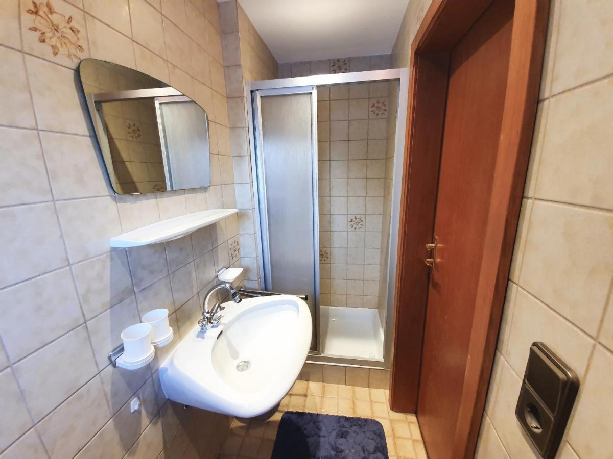 Ferienwohnung Kroell Zell am Ziller Bagian luar foto