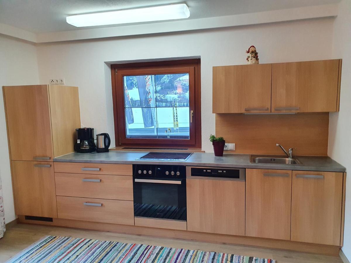 Ferienwohnung Kroell Zell am Ziller Bagian luar foto